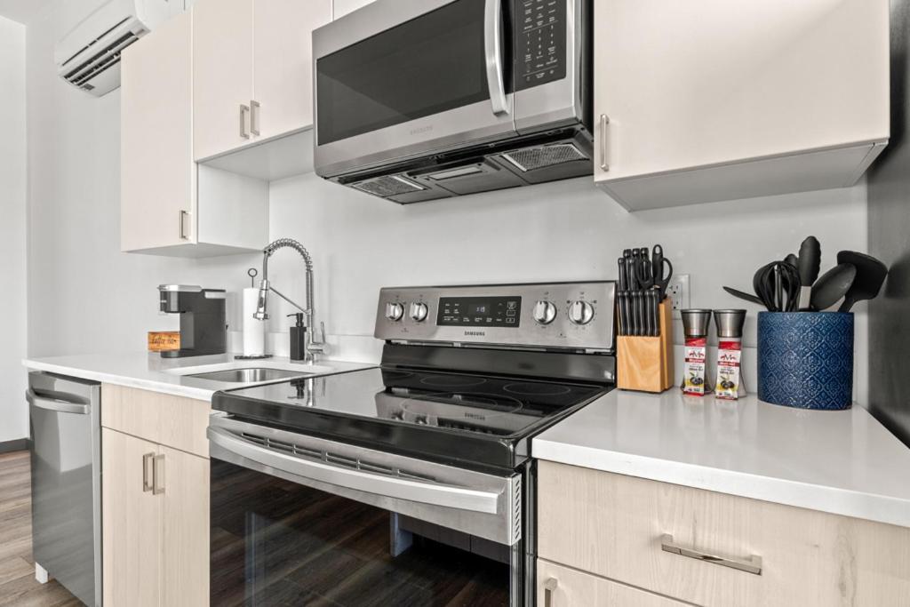 Exhibit A2 Apartment Ан Арбър Екстериор снимка