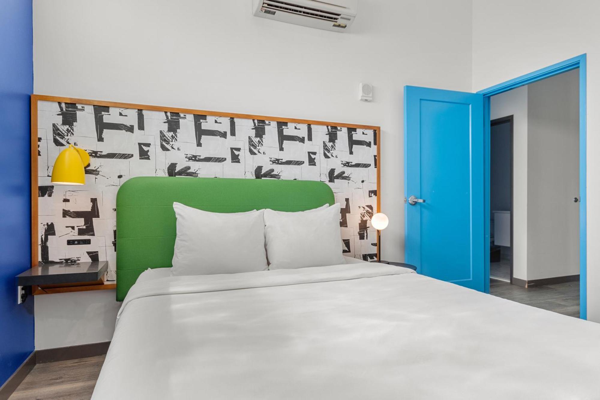 Exhibit A2 Apartment Ан Арбър Екстериор снимка
